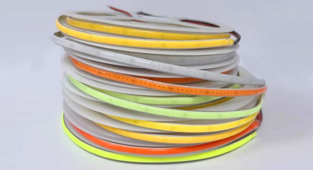 Strip LED COB Ultra tight largeur de 3 mm 6 couleurs aux choix in